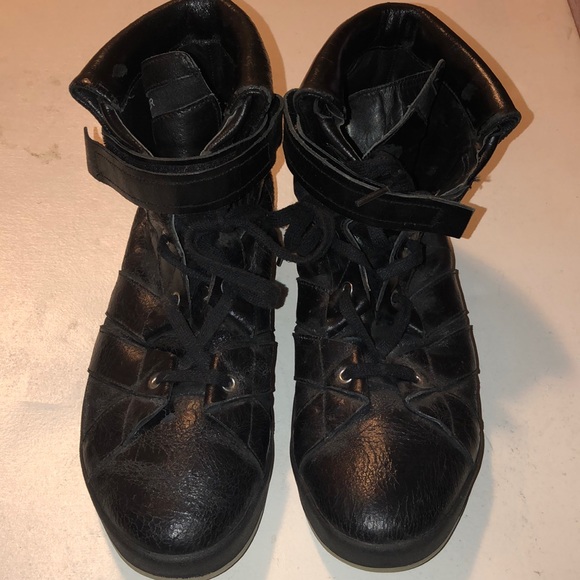 Jil Sander Other - Jil Sander. Crackled leather high tops